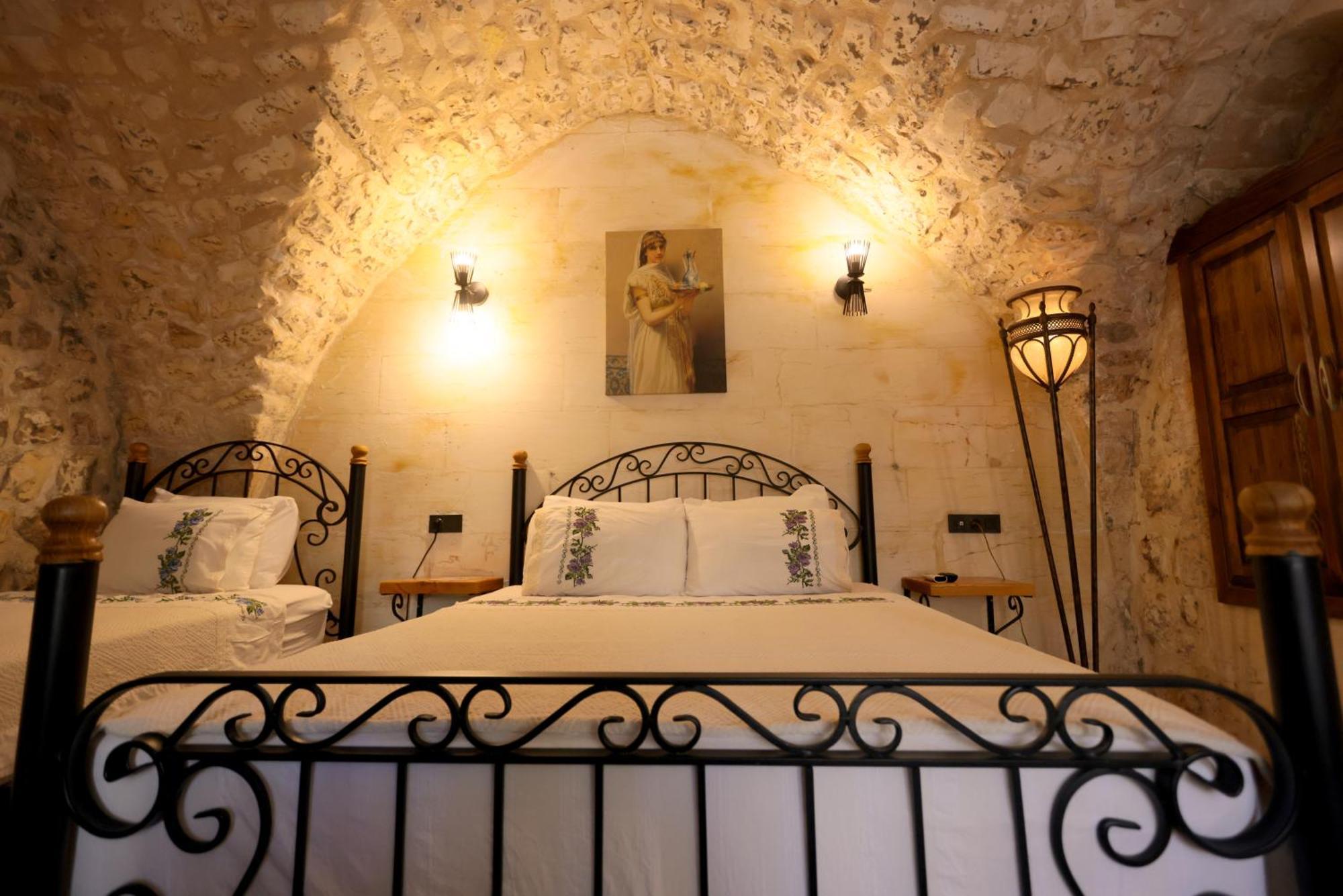 Astarte Hotel ชานลูร์ฟา ภายนอก รูปภาพ