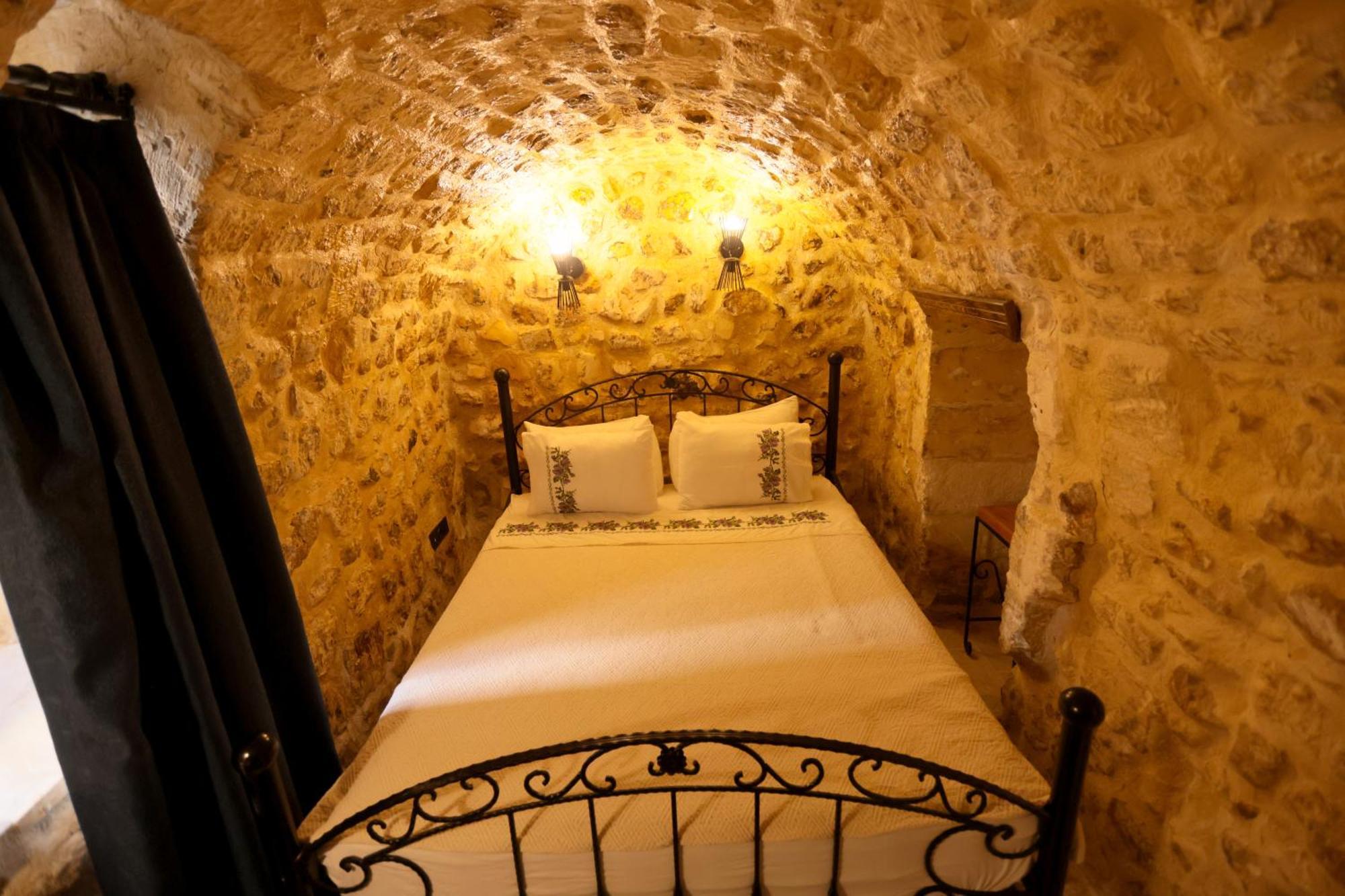 Astarte Hotel ชานลูร์ฟา ภายนอก รูปภาพ